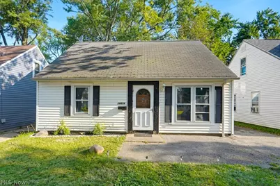 18614 Homeway Road, Loveland, OH 44135 - Photo 1