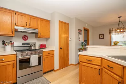 2316 Mount Pleasant Street NE, Canton, OH 44721 - Photo 17