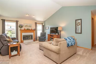 2316 Mount Pleasant Street NE, Canton, OH 44721 - Photo 7