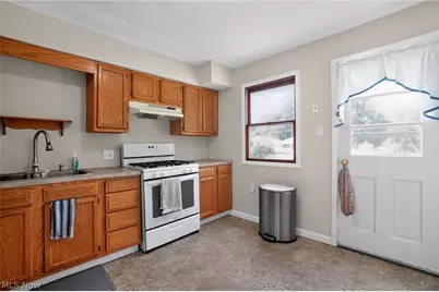 1112 Danforth Road, Akron, OH 44312 - Photo 9