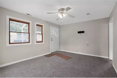 1112 Danforth Road, Akron, OH 44312 - Photo 5