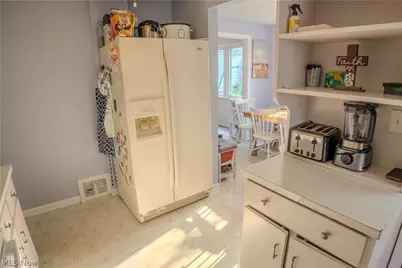 1217 Gorge Boulevard, Akron, OH 44310 - Photo 11