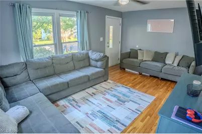 1217 Gorge Boulevard, Akron, OH 44310 - Photo 9