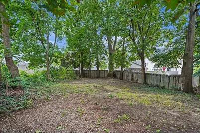 944 Redfern Avenue, Akron, OH 44314 - Photo 23