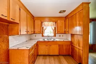 1156 Delverne Ave SW, Canton, OH 44710 - Photo 5