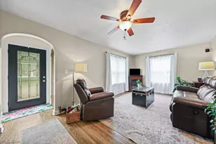 2606 Shunk Ave, Alliance, OH 44601 - Photo 7