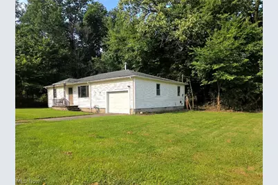 6118 Gladys Avenue, Elyria, OH 44035 - Photo 5
