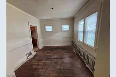1558 Hillside Terrace, Akron, OH 44305 - Photo 5