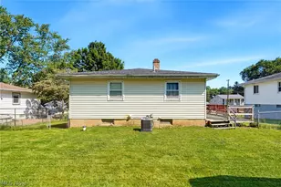2852 Linwood Rd, Akron, OH 44312 - Photo 17