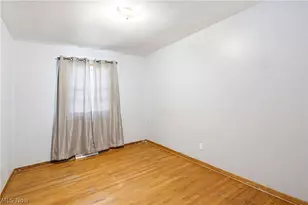 2852 Linwood Rd, Akron, OH 44312 - Photo 13