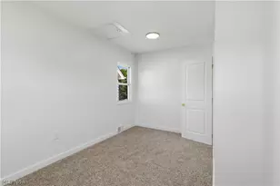 18815 Arrowhead Ave, Loveland, OH 44119 - Photo 17