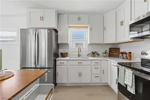 18815 Arrowhead Ave, Loveland, OH 44119 - Photo 11