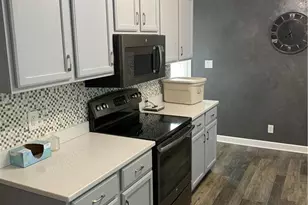 824 Hardesty Ave NW, New Philadelphia, OH 44663 - Photo 5