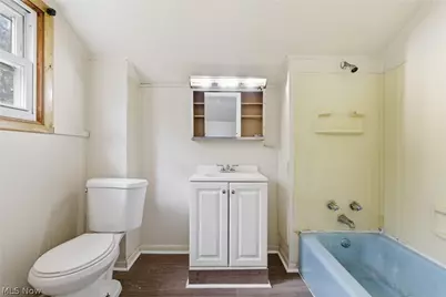 229 E 1st Street, Mansfield, OH 44902 - Photo 13