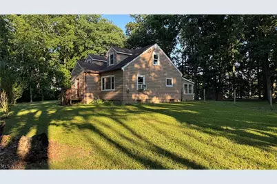 7688 Calvin Road, Ravenna, OH 44266 - Photo 1
