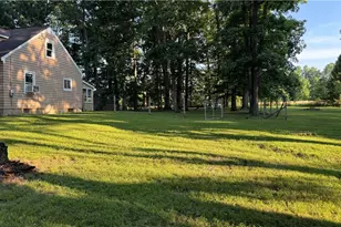7688 Calvin Rd, Ravenna, OH 44266 - Photo 27