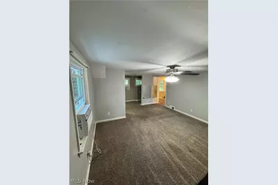 7688 Calvin Road, Ravenna, OH 44266 - Photo 17