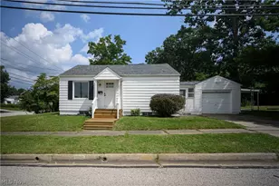 2651 21st St, Cuyahoga Falls, OH 44223 - Photo 1