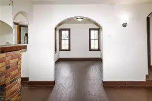 472 W 6th St, Mansfield, OH 44903 - Photo 5