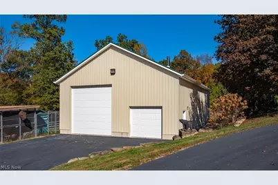 5700 Old Coopermill Road, Zanesville, OH 43701 - Photo 35