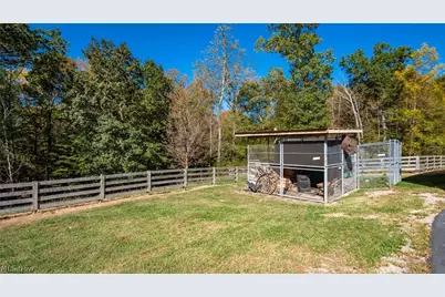 5700 Old Coopermill Road, Zanesville, OH 43701 - Photo 41