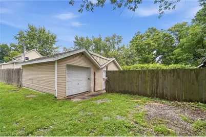 1116 McIntosh Avenue, Akron, OH 44314 - Photo 15