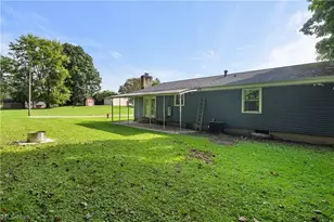 1484 Erie Ave, Akron, OH 44312 - Photo 21
