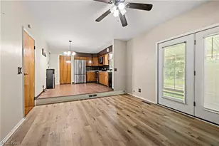 1484 Erie Ave, Akron, OH 44312 - Photo 7