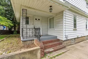 3924 Elmwood Ave, Youngstown, OH 44515 - Photo 3