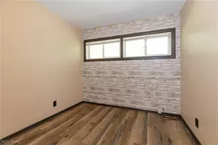 1687 Delia Ave, Akron, OH 44320 - Photo 21
