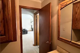 506 W Main St, East Palestine, OH 44413 - Photo 17