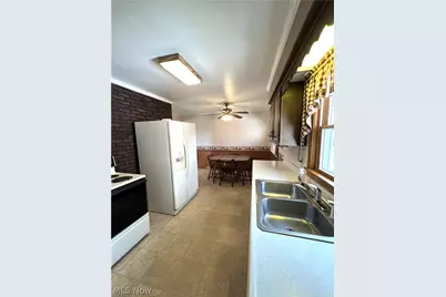 506 W Main Street, East Palestine, OH 44413 - Photo 11