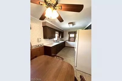 506 W Main Street, East Palestine, OH 44413 - Photo 7
