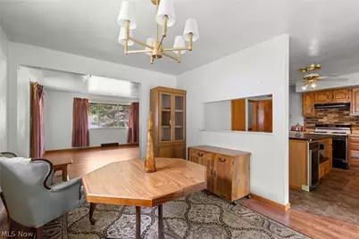 301 Alpine Drive, Toronto, OH 43964 - Photo 9