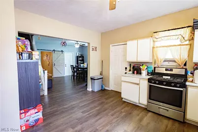 3438 Columbus Road NE, Canton, OH 44705 - Photo 9