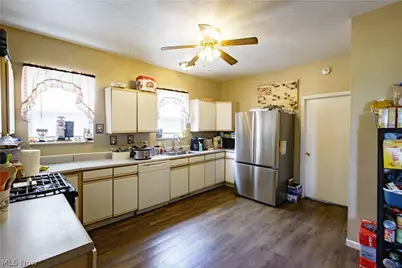 3438 Columbus Road NE, Canton, OH 44705 - Photo 5