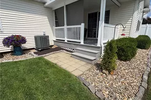 51982 Blue Spruce Dr, St Clairsville, OH 43950 - Photo 7
