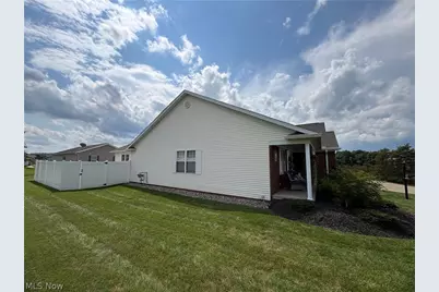 51982 Blue Spruce Drive, St Clairsville, OH 43950 - Photo 5