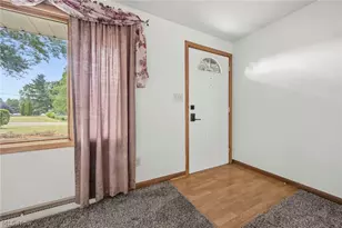 3140 Rusty Ave SW, Canton, OH 44706 - Photo 9