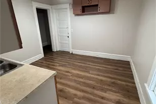 9521 Macon Ave, Loveland, OH 44102 - Photo 3
