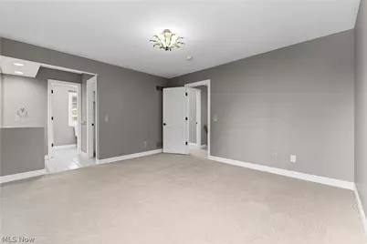 4056 Glenmoor Road NW, Canton, OH 44718 - Photo 27