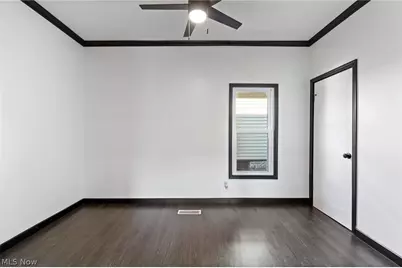 103 W Miller Avenue, Akron, OH 44301 - Photo 15