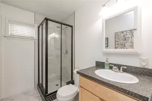 2584 W 11th St, Loveland, OH 44113 - Photo 31