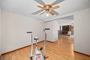 6167 Lake Ave, Elyria, OH 44035 - Photo 13
