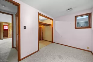 6167 Lake Ave, Elyria, OH 44035 - Photo 21