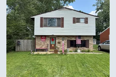 176 Gnau Avenue SW, Massillon, OH 44646 - Photo 1