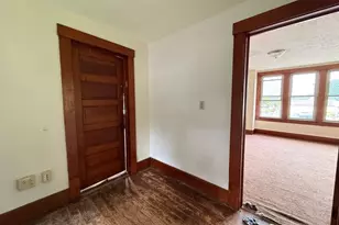 85 S Cleveland Ave, Mogadore, OH 44260 - Photo 17