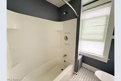 85 S Cleveland Avenue, Mogadore, OH 44260 - Photo 37