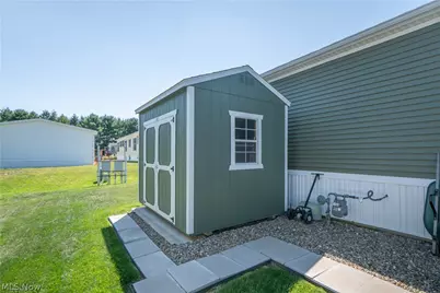 3052 Cross Creek Circle SW, Massillon, OH 44647 - Photo 31