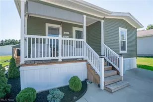 3052 Cross Crk Cir SW, Massillon, OH 44647 - Photo 3